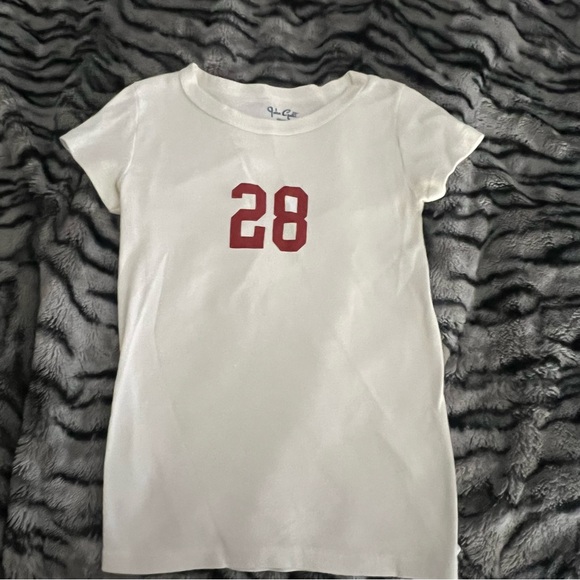Brandy Melville t-shirt - Picture 1 of 3